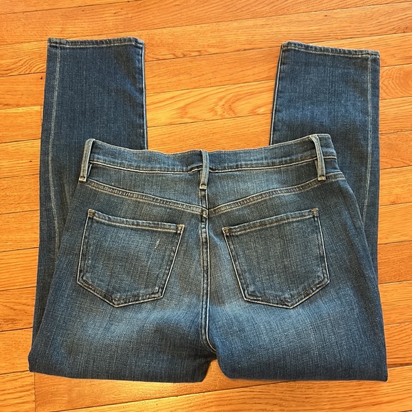 FRAME Le Pixie Beau Distressed Cropped Jeans - Picture 4 of 4